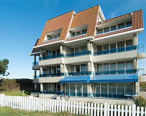 Exterior of Callantsduyne 22 Groote Keeten, a vacation home in Callantsoog, North Holland.