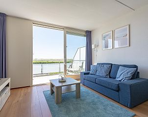 Gemtliche Sitzecke in der Duinerei A202 Groote Keeten, Ferienunterkunft an der Nordseekste in Callantsoog, Nordholland.