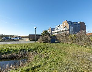 Parkeerplaats bij Duinerei B301 Groote Keeten, vakantiehuis in Callantsoog.