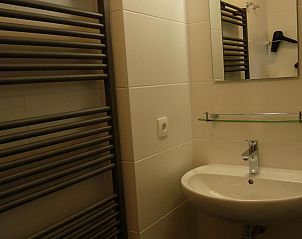 Guest house 4504150 - Holiday property Noordzeekust - Vakantiehuis Ferienbungalow Abbes mit Garten und Terrasse