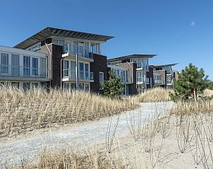 Modern architecture of Strandleven 103 Groote Keeten vacation home on the North Sea coast in Callantsoog.