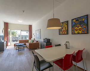 Gerumiges Esszimmer in Wijde Blick 103 Callantsoog, Ferienhaus an der Nordseekste, Nordholland.