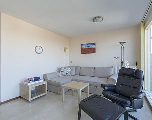 Comfortable sitting area in Wijde Blick 301 Callantsoog vacation home on the North Sea coast in North Holland.