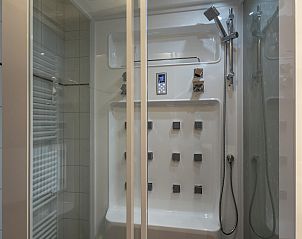 Stylish shower in Wijde Blick 307 Callantsoog, vacation home on the North Sea coast, North Holland.