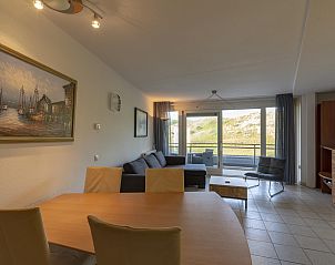 Dining area in Wijde Blick 208 Callantsoog, vacation home on the North Sea coast, North Holland.