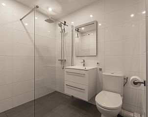 Modern bathroom with shower in Beach Apartment 35 Callantsoog, North Sea Coast.
