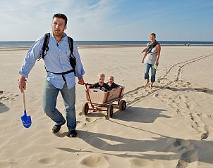 Beach walk with family at Callantsoog, near Wijde Blick 212, vacation home on the North Sea coast.