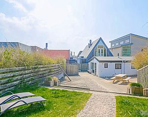 Unterkunft 4504390 - Ferienhaus Noordzeekust - Beach House aan de duinen