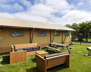 Guest house 4504560 - Tent house Noordzeekust - �Safaritent� 5K