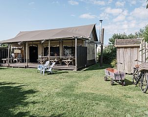 Guest house 450483 - Holiday property Noordzeekust - Wood Lodge