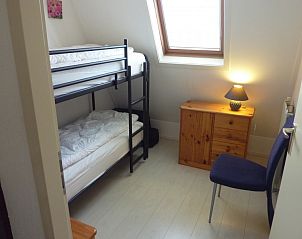 Bedroom with bunk beds in Zwanenwater 1 vacation home, Callantsoog, North Sea coast, North Holland.