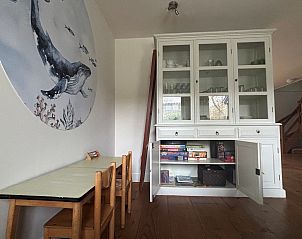 Gezellige woonkamer in NH141 vakantiehuis Groet Noordzeekust Noord-Holland