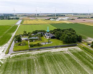 Kinderkamer met bed in NH492 vakantiehuis, Burgerbrug, Noordzeekust, Noord-Holland.