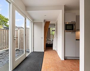 Guest house 452743 - Holiday property Noordzeekust - Lazy Daisy