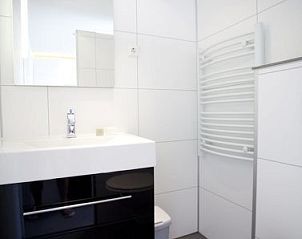 Guest house 453845 - Holiday property Noordzeekust - Vakantiehuis L-Cube 6