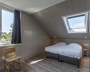 Guest house 4540100 - Holiday property Noordzeekust - Wellness Villa Lotje | Jacuzzi & Sauna | 6 Pers