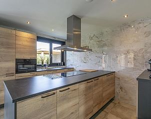 Guest house 4540100 - Holiday property Noordzeekust - Wellness Villa Lotje | Jacuzzi & Sauna | 6 Pers