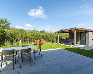 Guest house 4540100 - Holiday property Noordzeekust - Wellness Villa Lotje | Jacuzzi & Sauna | 6 Pers