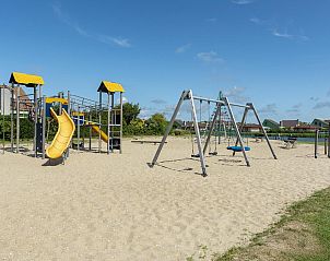 Unterkunft 4540105 - Ferienhaus Noordzeekust - Strandslag 189