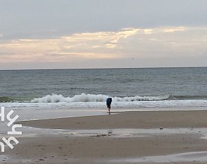Strandpaviljoen bij NH385, Julianadorp aan Zee, Noord-Holland.