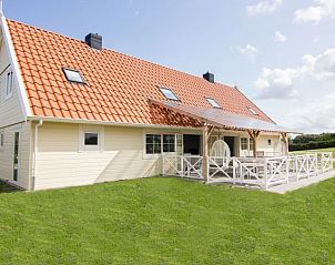 Guest house 454020 - Bungalow Noordzeekust - Beach Resort Ooghduyne | 22-persoons villa | 22L