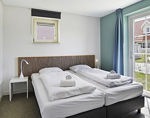 Guest house 454024 - Bungalow Noordzeekust - Beach Resort Ooghduyne | 12-persoons villa | 12C