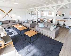 Guest house 454025 - Bungalow Noordzeekust - Beach Resort Ooghduyne | 16-persoons villa | 16L