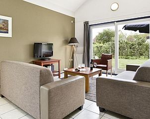 Guest house 454043 - Bungalow Noordzeekust - Beach Resort Ooghduyne | 6-persoons villa | 6D1