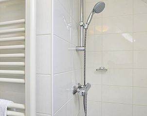 Guest house 454044 - Bungalow Noordzeekust - Beach Resort Ooghduyne | 6-persoons villa | 6L1