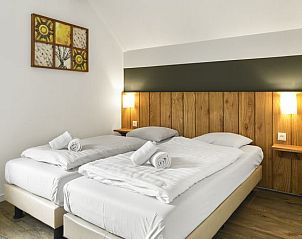 Guest house 454045 - Bungalow Noordzeekust - Beach Resort Ooghduyne | 8-persoons villa | 8L1