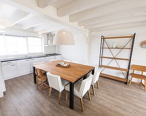 Verblijf 454084 - Bungalow Noordzeekust - Beach Resort Ooghduyne | 10-persoons villa | 10L1