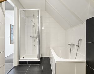 Verblijf 454084 - Bungalow Noordzeekust - Beach Resort Ooghduyne | 10-persoons villa | 10L1