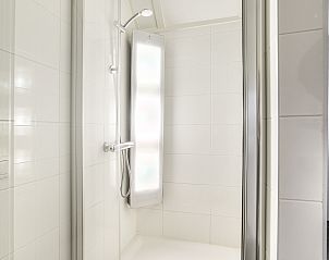 Verblijf 454084 - Bungalow Noordzeekust - Beach Resort Ooghduyne | 10-persoons villa | 10L1