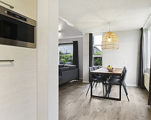 Guest house 454087 - Bungalow Noordzeekust - Beach Resort Ooghduyne | 6-persoons villa | 6C2