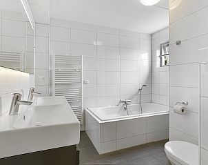 Verblijf 454090 - Bungalow Noordzeekust - Beach Resort Ooghduyne | 8-persoons kindervilla | 8LK