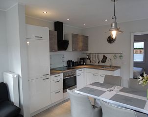 Verblijf 460124 - Vakantiewoning IJsselmeerkust - Vakantiehuis Schmuckes neuwertiges Ferienhaus  auf einer kle