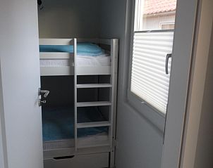 Verblijf 460124 - Vakantiewoning IJsselmeerkust - Vakantiehuis Schmuckes neuwertiges Ferienhaus  auf einer kle