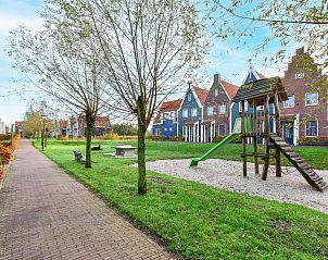 Guest house 460307 - Holiday property IJsselmeerkust - Geschakelde woning in Volendam