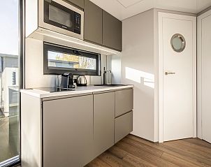 Guest house 460351 - Boat IJsselmeerkust - Marina Sunrise