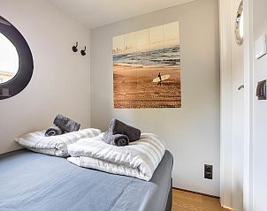 Guest house 460352 - Boat IJsselmeerkust - Wave
