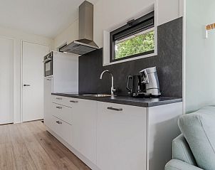 Guest house 460521 - Holiday property IJsselmeerkust - Lodge 4A