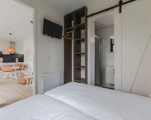 Guest house 460522 - Holiday property IJsselmeerkust - Lodge 4C