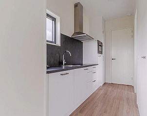 Guest house 460523 - Holiday property IJsselmeerkust - Lodge 4B