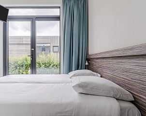 Guest house 460523 - Holiday property IJsselmeerkust - Lodge 4B