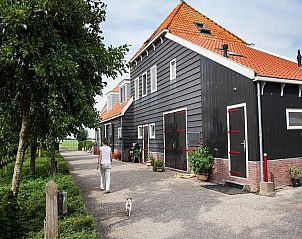Verblijf 461005 • Vakantiewoning IJsselmeerkust • Luxe Groepsaccommodatie voor 26 personen in Monnickendam 