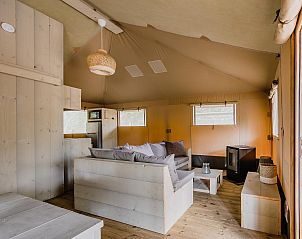 Unterkunft 461620 - Zelthaus IJsselmeerkust - De Stille Heide | 6 Pers. | Kachel & Hottub