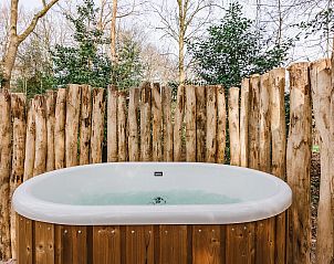 Unterkunft 461620 - Zelthaus IJsselmeerkust - De Stille Heide | 6 Pers. | Kachel & Hottub