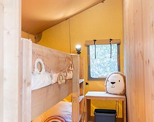 Verblijf 461621 - Tenthuis IJsselmeerkust - De Bos Lodge | 4 Pers. | Kachel