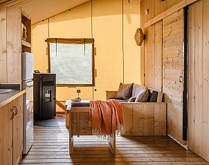 Unterkunft 461625 - Zelthaus IJsselmeerkust - De Heide Tent | 6 Pers. | Kachel