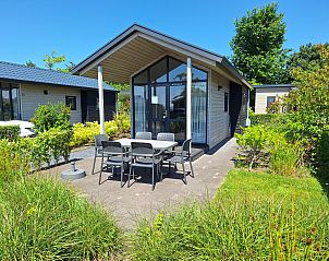 Guest house 462539 • Chalet IJsselmeerkust • Chalet in EuroParcs Markermeer 